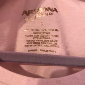 Arizona-(brand)..t-shirt size small